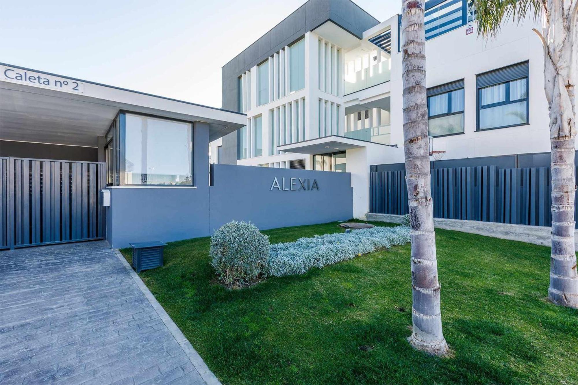 A&N Alexia Apartment Caleta De Velez Exterior photo